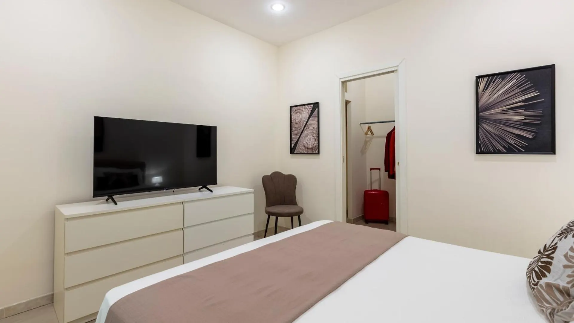 Life Is Roma Colosseo Apartment Rome