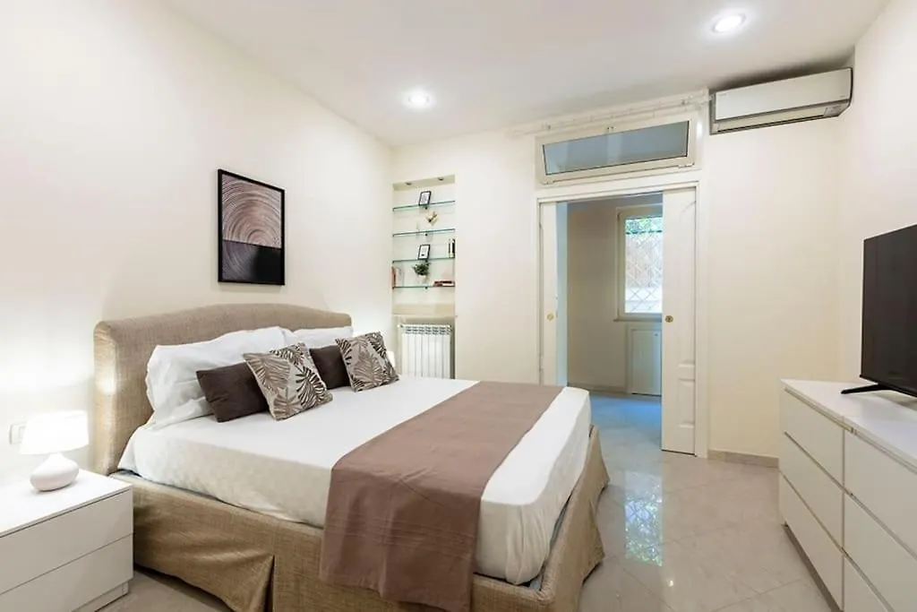 Apartment Life Is Roma Colosseo