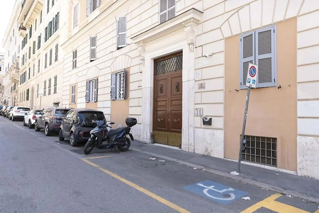 Life Is Roma Colosseo Apartment